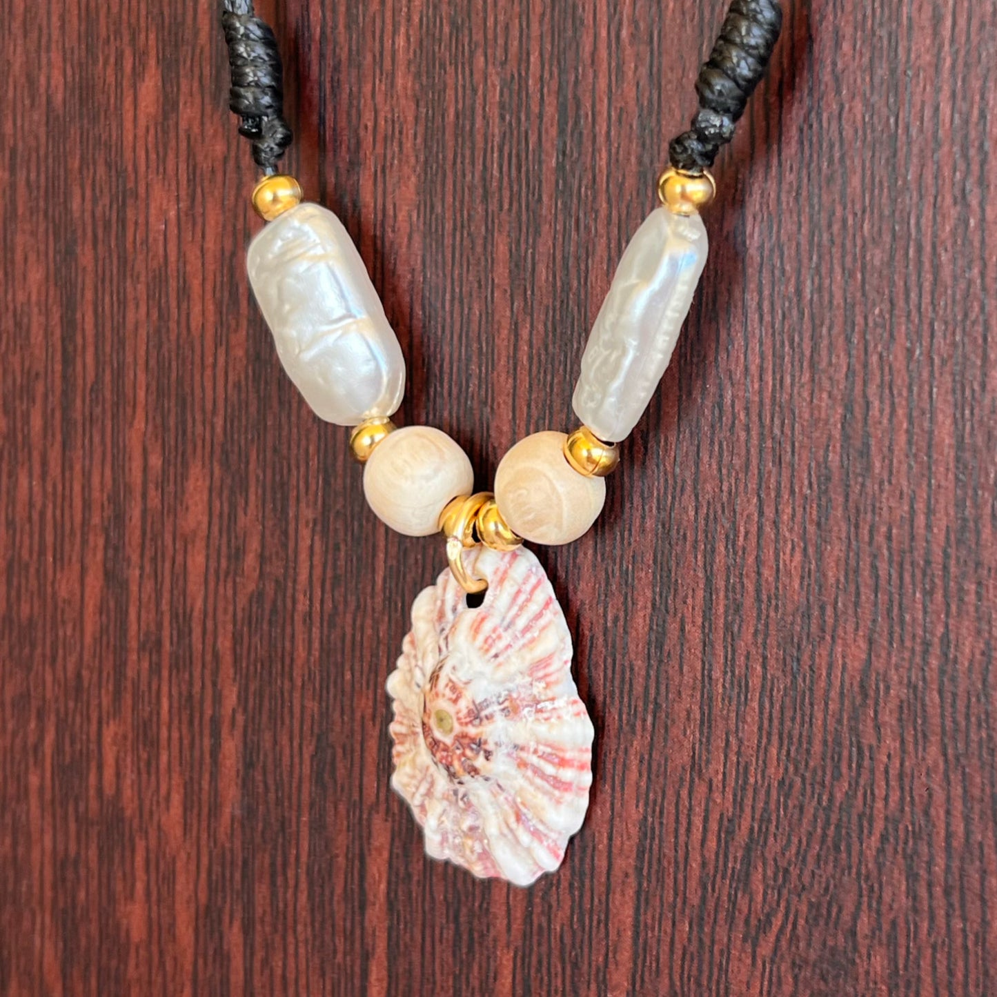 Adjustable Necklace - Natural Shell
